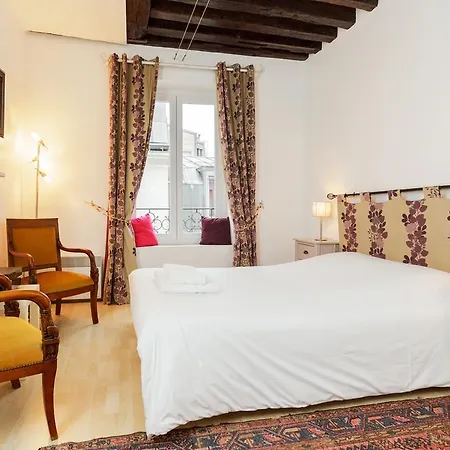 French Cancan Apartment *